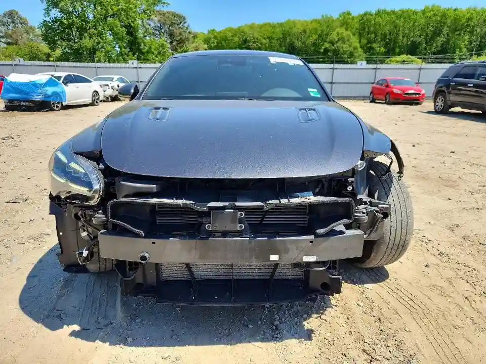 KNAE35LD8P6137961 2023 KIA STINGER-4