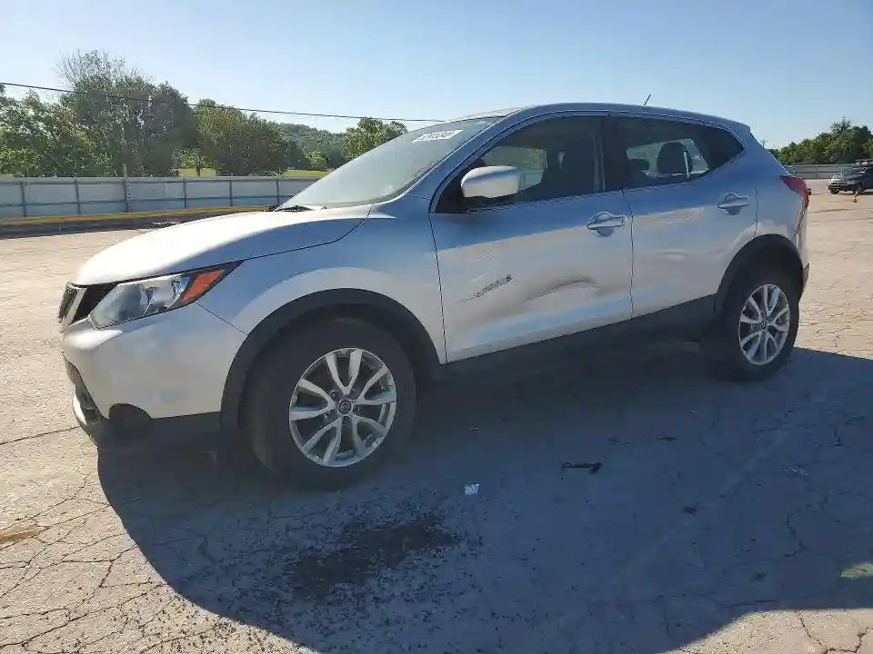 JN1BJ1CR8JW259150 2018 NISSAN ROGUE-0