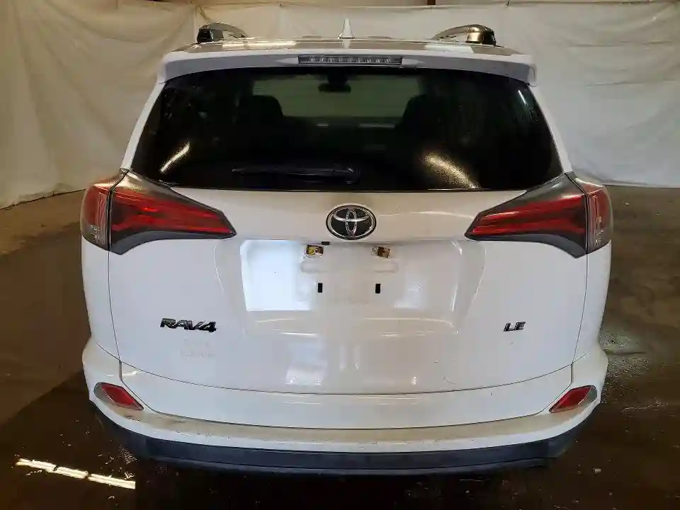 JTMZFREV3HJ107175 2017 TOYOTA RAV4-5