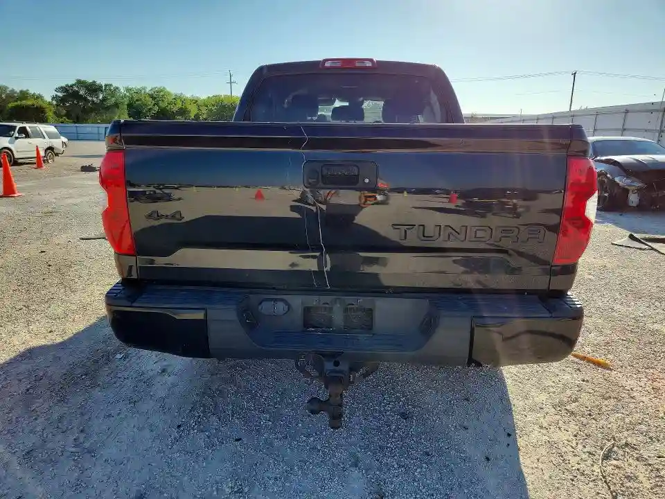 5TFDY5F10KX808074 2019 TOYOTA TUNDRA-5