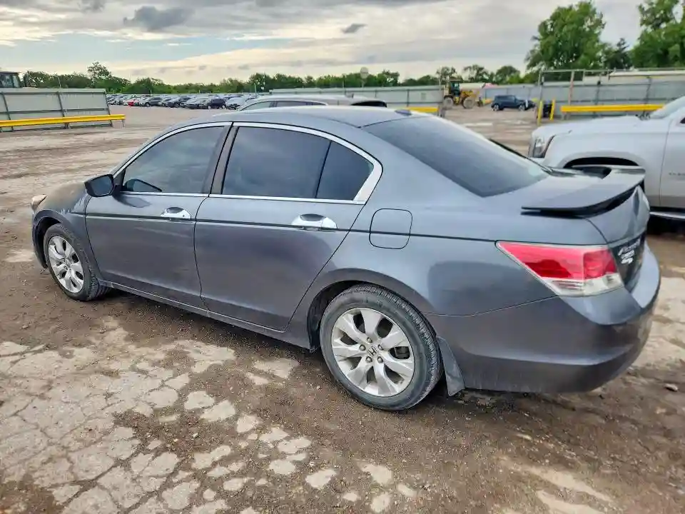 1HGCP3F88AA001661 2010 HONDA ACCORD-1