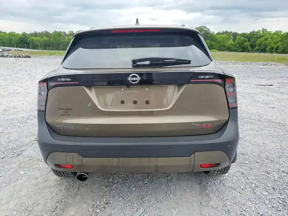 3N8AP6DA0SL323187 2025 NISSAN KICKS-5