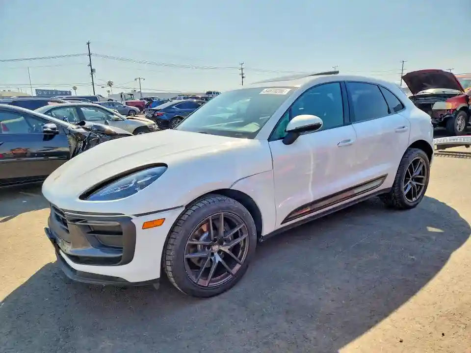 WP1AA2A59PLB16411 2023 PORSCHE MACAN-0