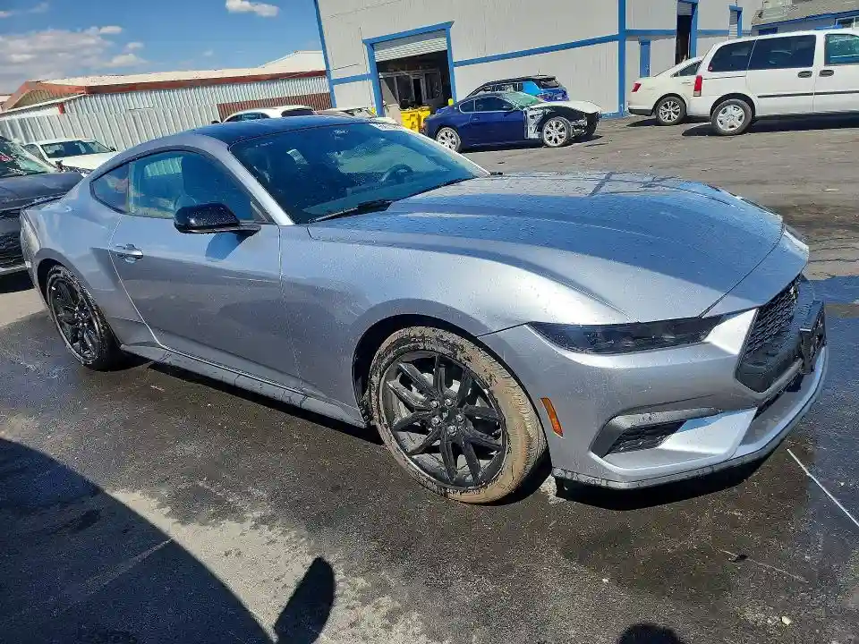 1FA6P8TH3T5113251 2026 FORD MUSTANG-3