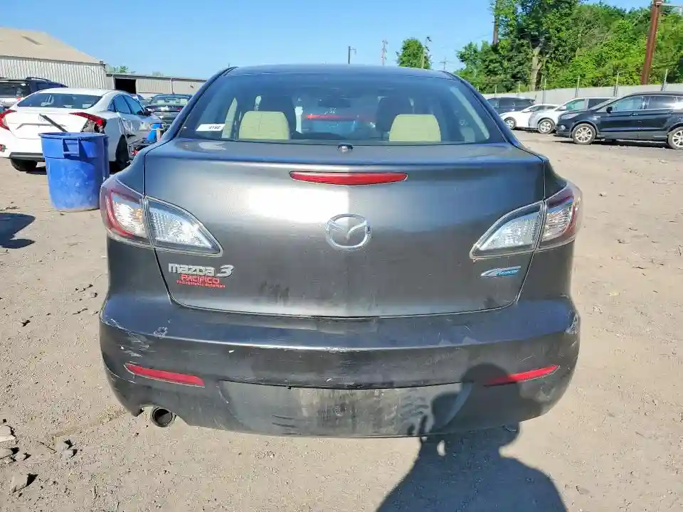 JM1BL1V88C1679678 2012 MAZDA 3-5