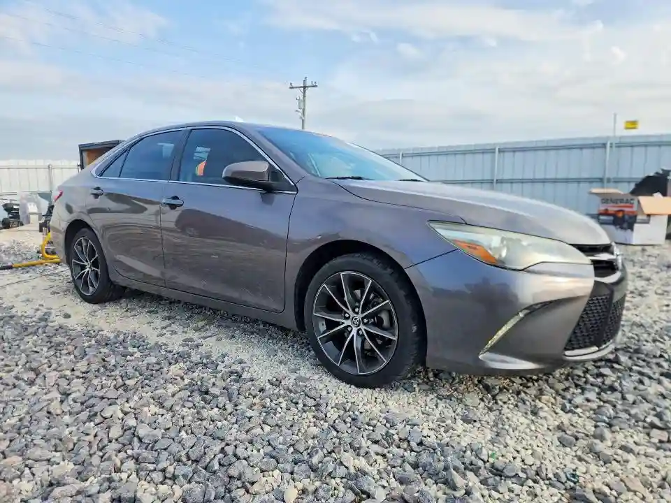 4T1BF1FK9FU017107 2015 TOYOTA CAMRY-3