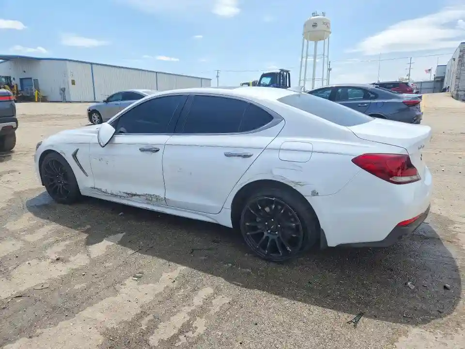 KMTG44LA5KU016965 2019 GENESIS G70-1