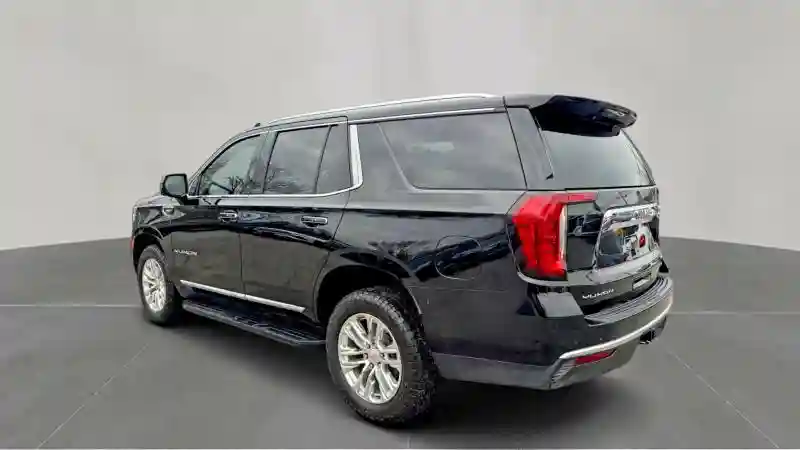 1GKS2BKT7NR237808 2022 GMC YUKON-2
