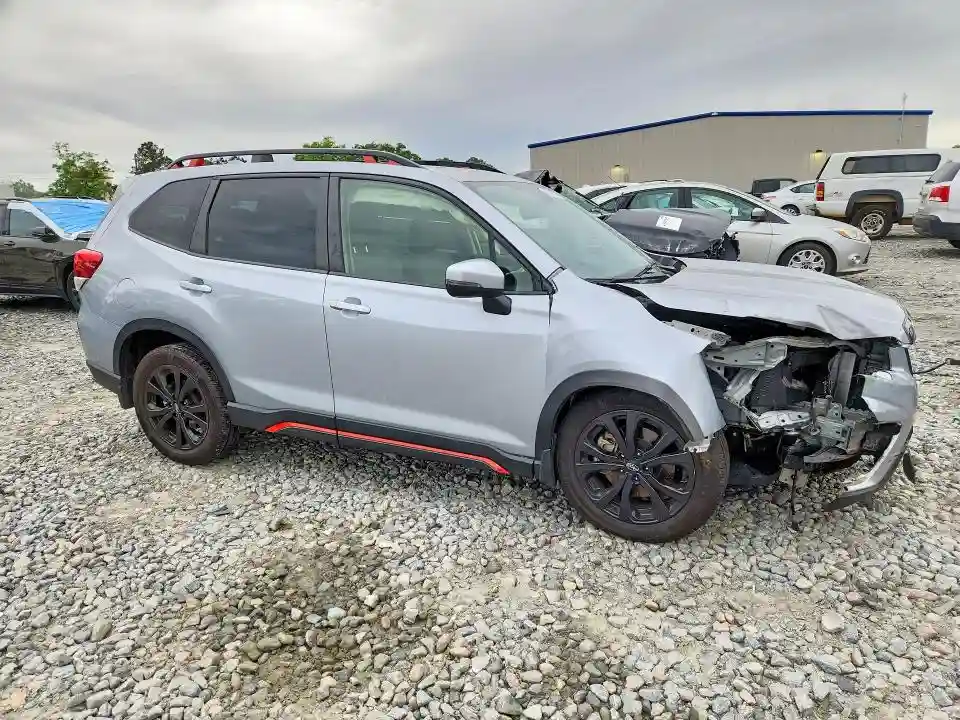 JF2SKARCXLH581021 2020 SUBARU FORESTER-3