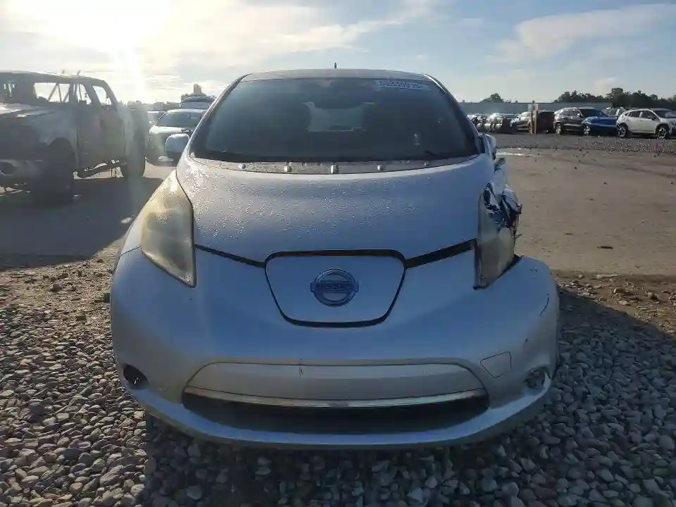 JN1AZ0CP2CT023904 2012 NISSAN LEAF-4
