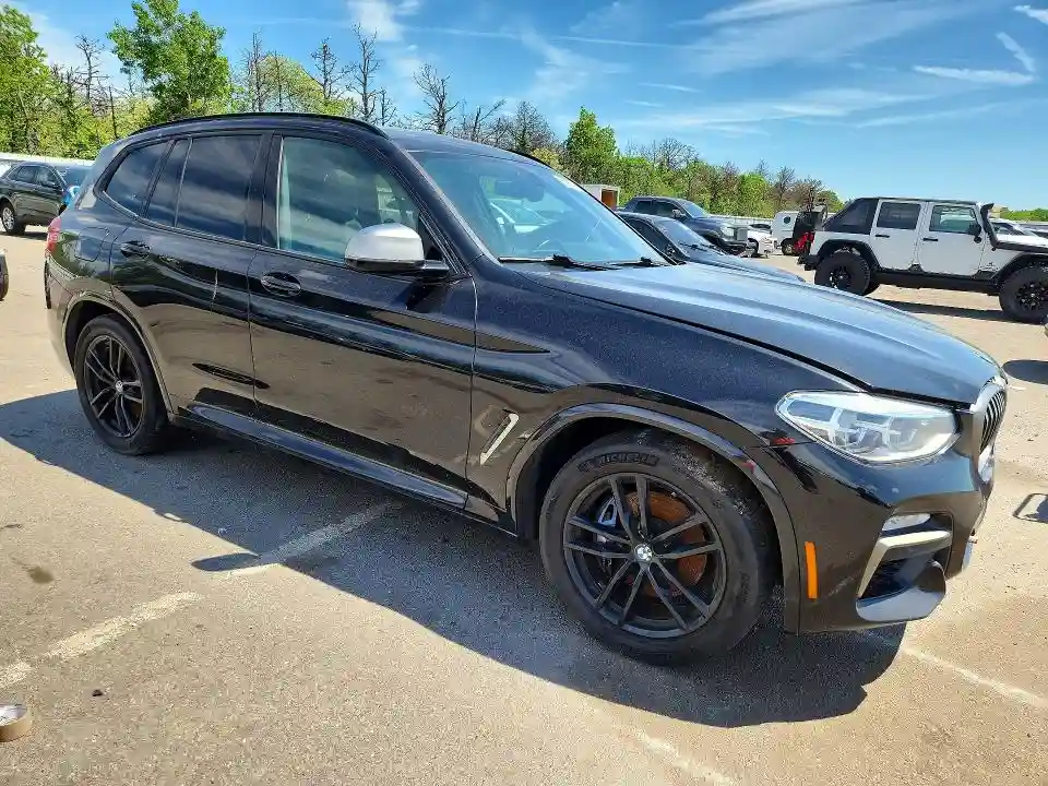 5UXTS3C59J0Z00153 2018 BMW X3-3