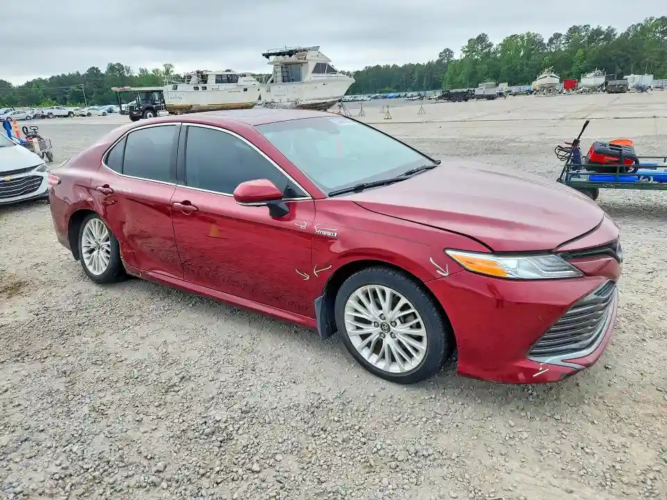 4T1B21HK0JU500955 2018 TOYOTA CAMRY SOLA-3