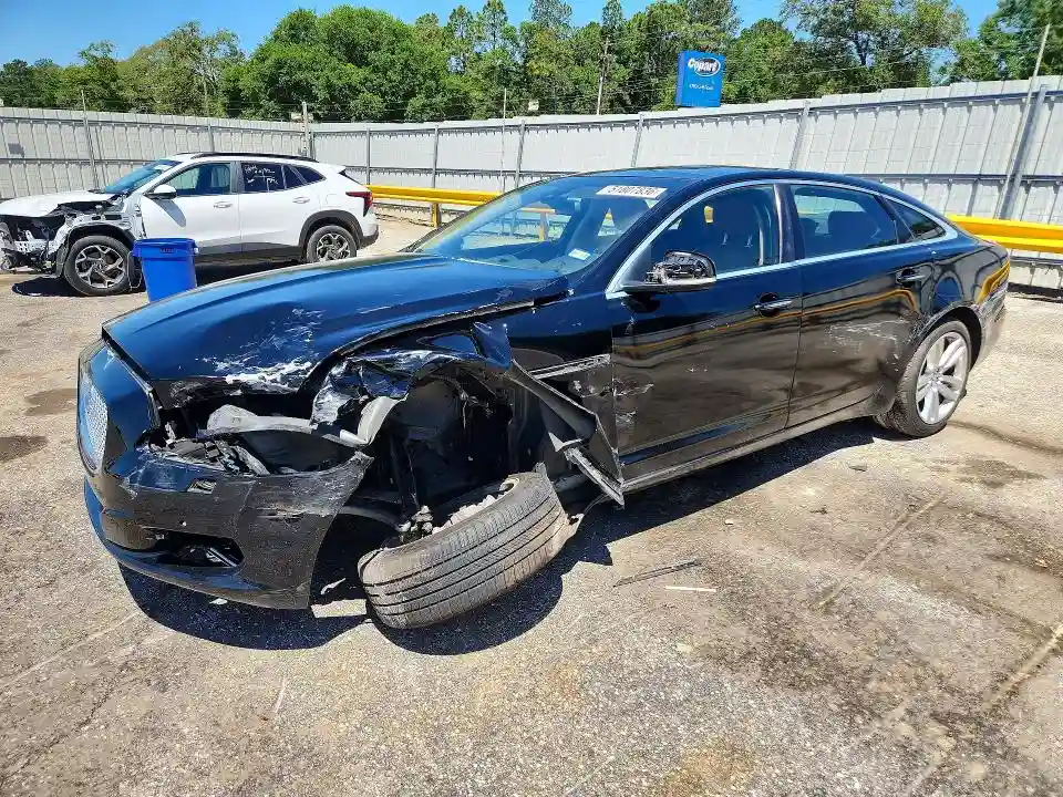 SAJWA2GB3BLV07004 2011 JAGUAR XJ-0