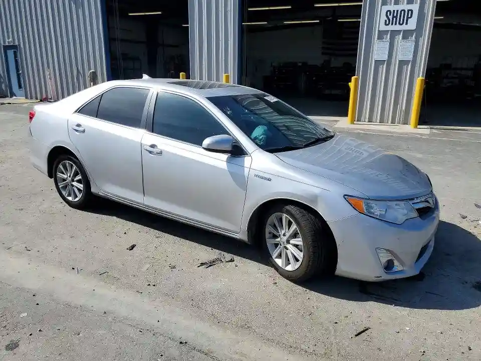 4T1BD1FK9DU096622 2013 TOYOTA CAMRY HYBR-3