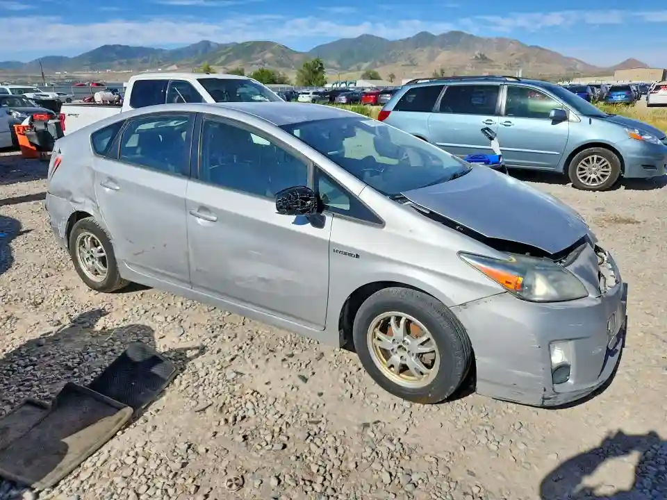JTDKN3DU0B0296908 2011 TOYOTA PRIUS-3
