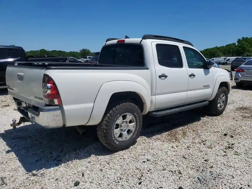3TMLU4EN0EM138378 2014 TOYOTA TACOMA-2
