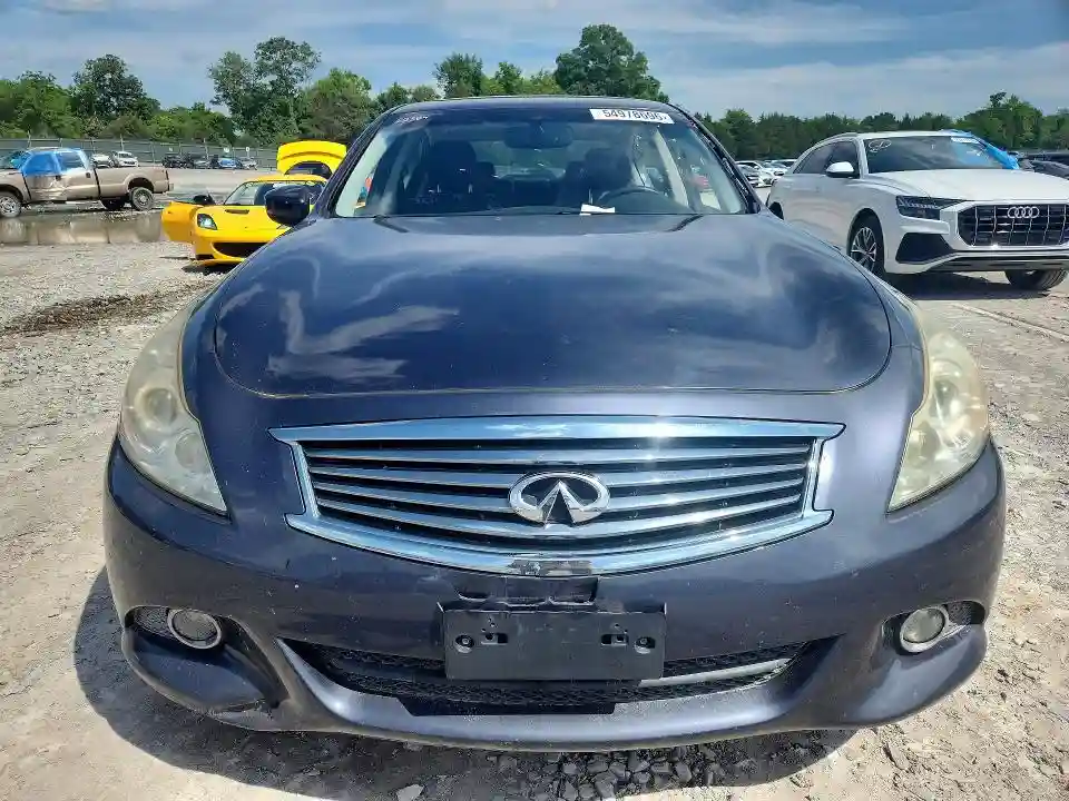 JN1DV6AR1BM450323 2011 INFINITI G25-4