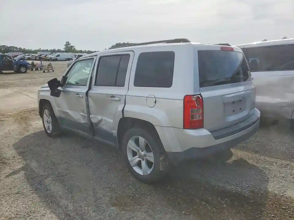 1C4NJPFA2DD141274 2013 JEEP PATRIOT-1