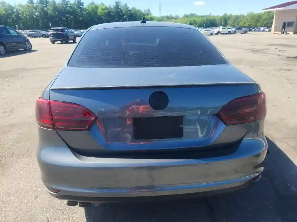 3VW4T7AJ8EM380621 2014 VOLKSWAGEN JETTA-5