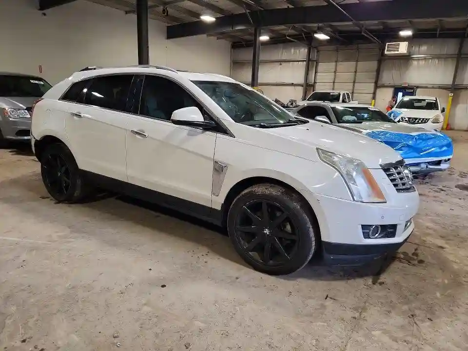 3GYFNCE35ES647598 2014 CADILLAC SRX-3