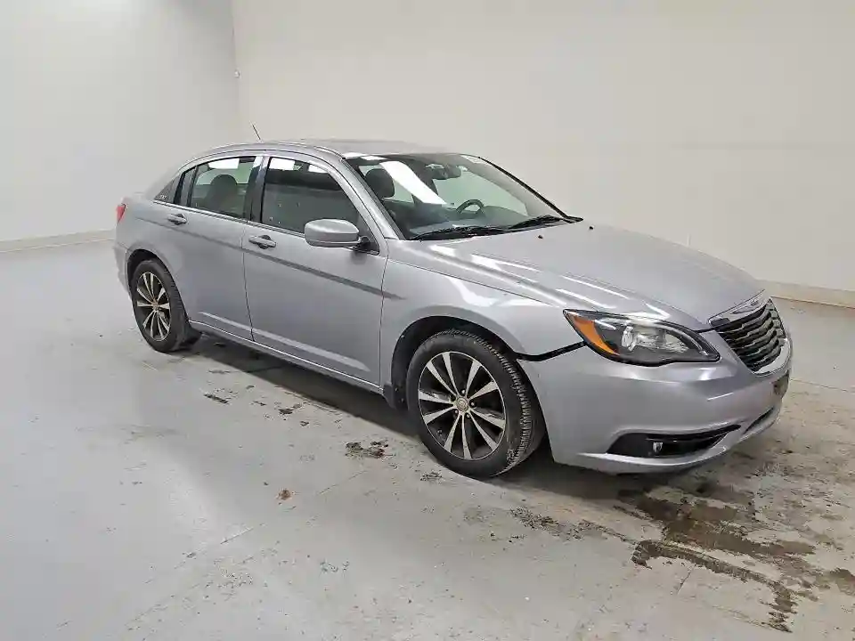 1C3CCBBB8DN516019 2013 CHRYSLER 200-3
