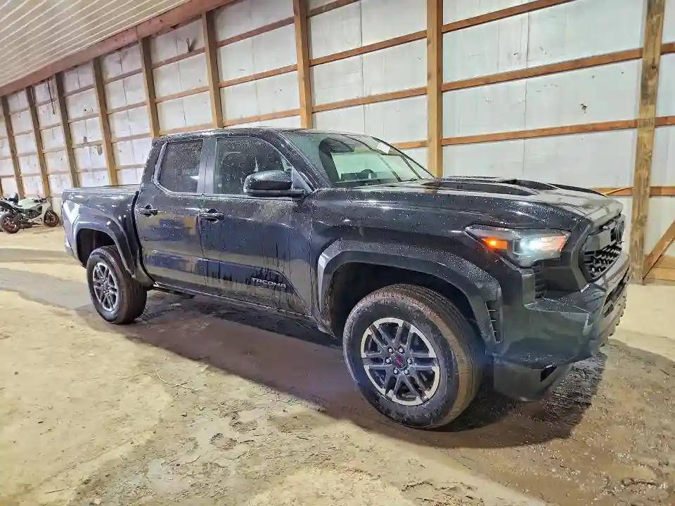 3TMLB5JN6RM080297 2024 TOYOTA TACOMA-3