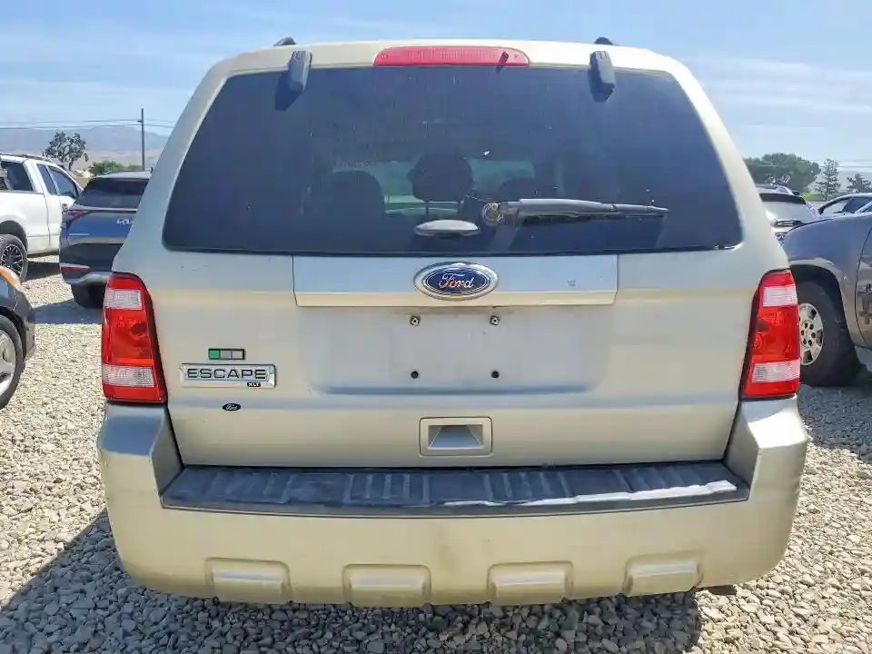 1FMCU0D75BKB57776 2011 FORD ESCAPE-5
