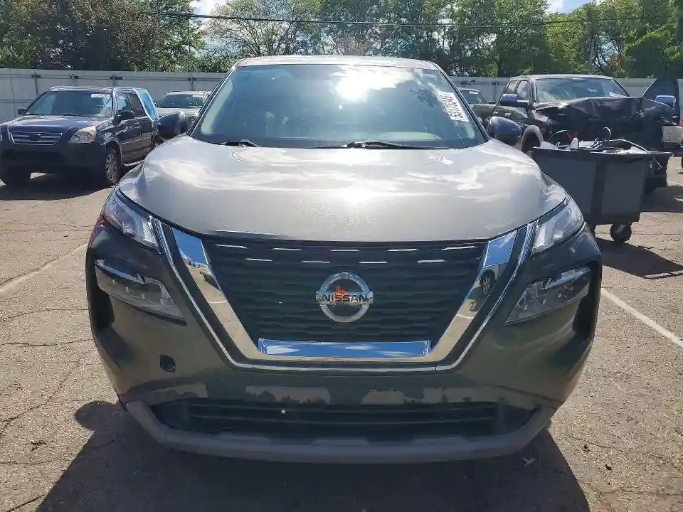5N1AT3BB8MC775304 2021 NISSAN ROGUE-4