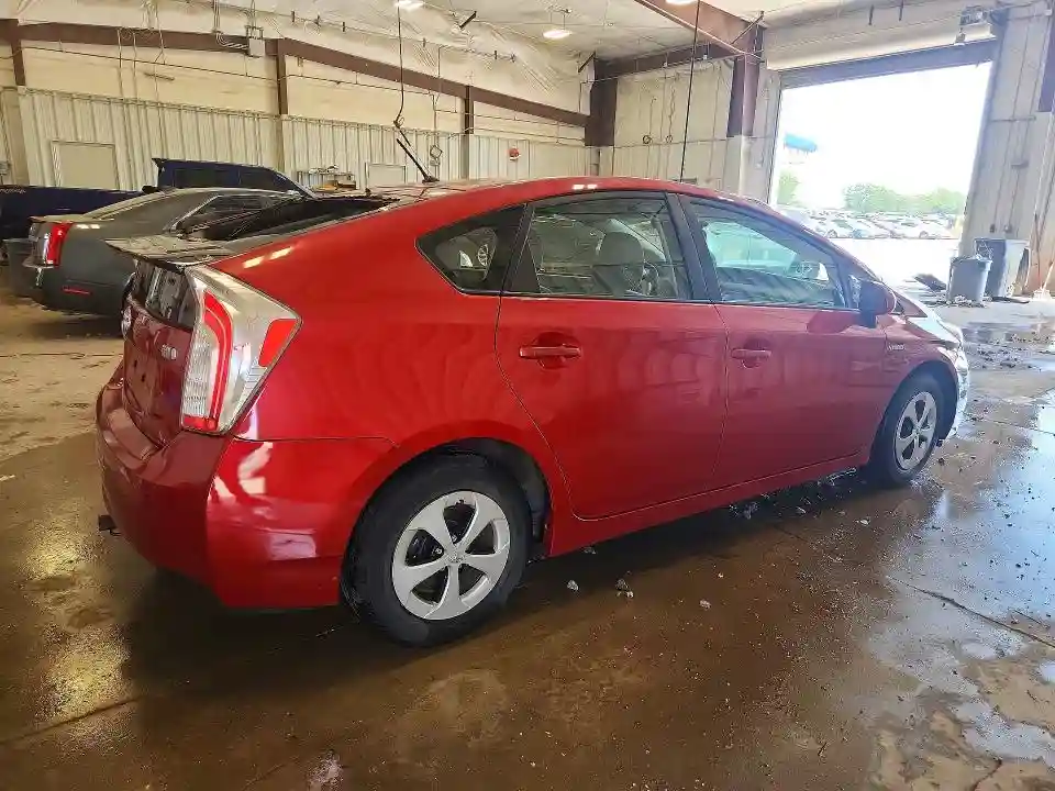 JTDKN3DU7E0391258 2014 TOYOTA PRIUS-2