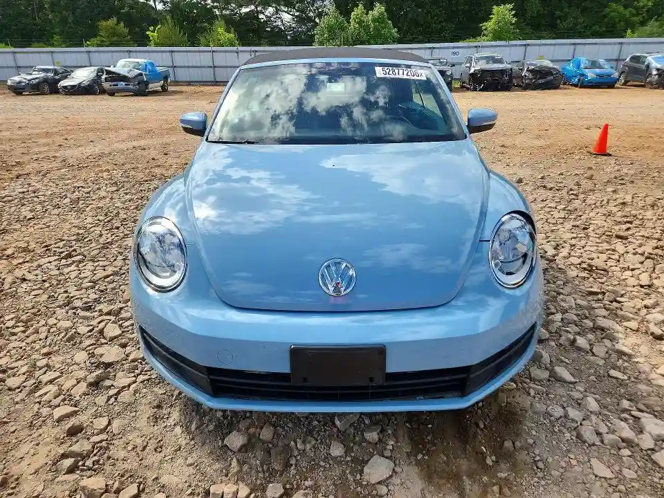3VW517AT1GM803618 2016 VOLKSWAGEN BEETLE-4