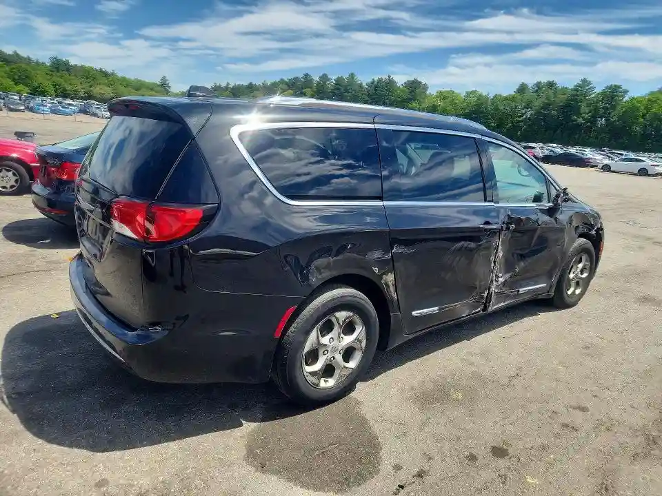 2C4RC1EG4HR577125 2017 CHRYSLER PACIFICA-2