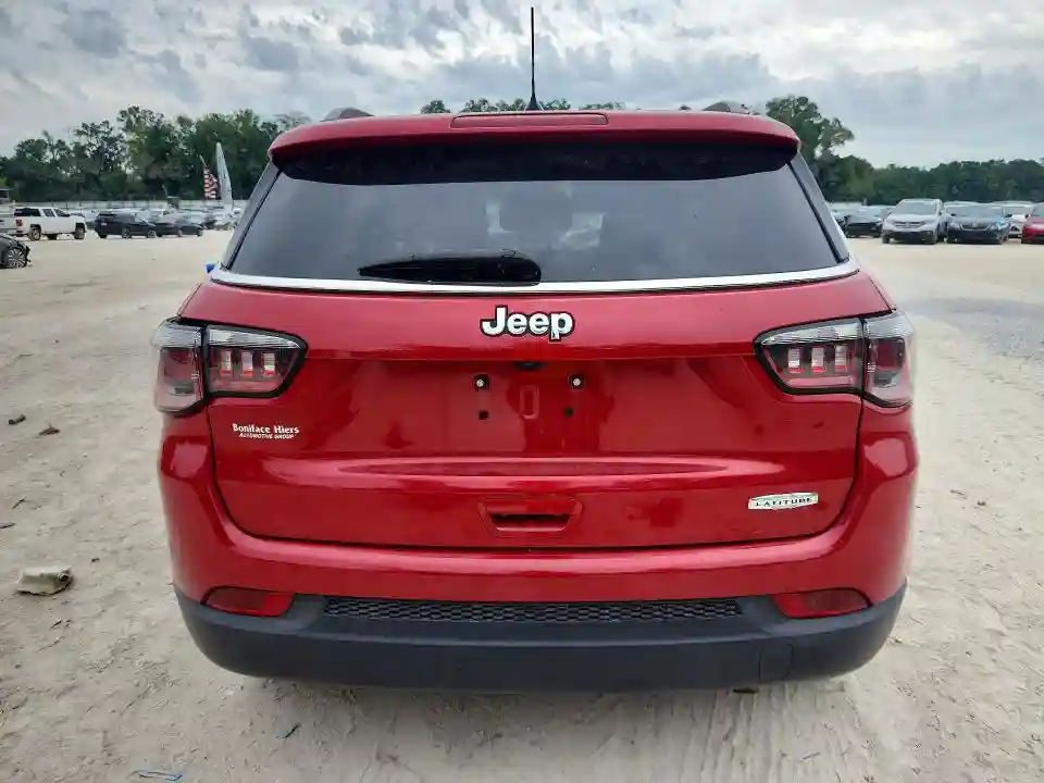 3C4NJCBB6JT194945 2018 JEEP COMPASS-5
