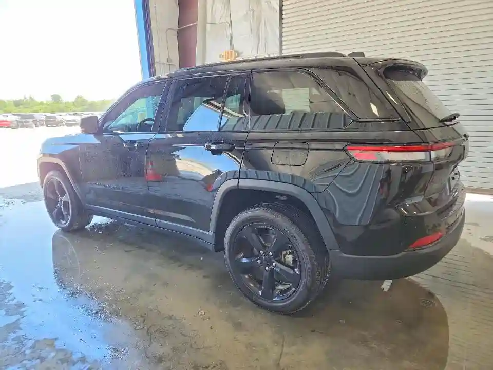 1C4RJHAG9PC517773 2023 JEEP CHEROKEE-1