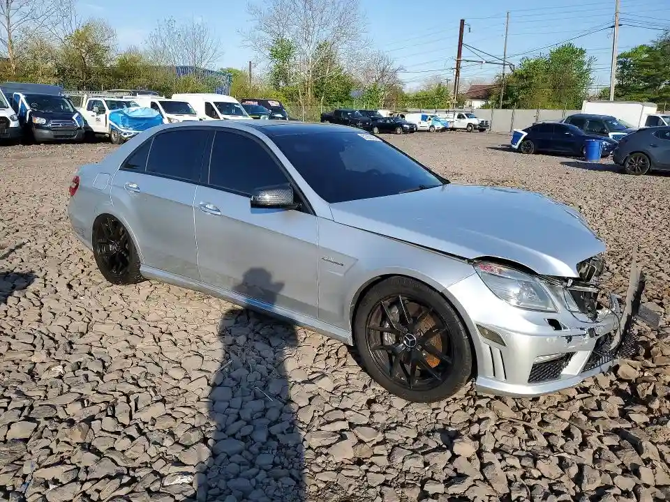 WDDHF7HB7BA430482 2011 MERCEDES-BENZ E-CLASS-3