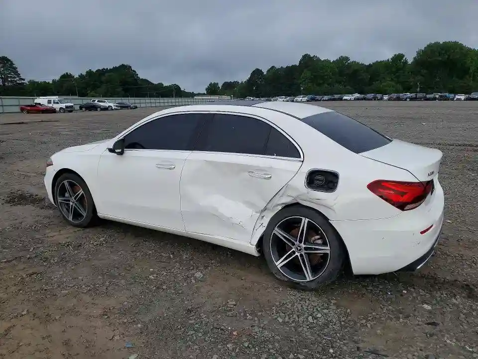 WDD3G4EB7KW000724 2019 MERCEDES-BENZ A-CLASS-1