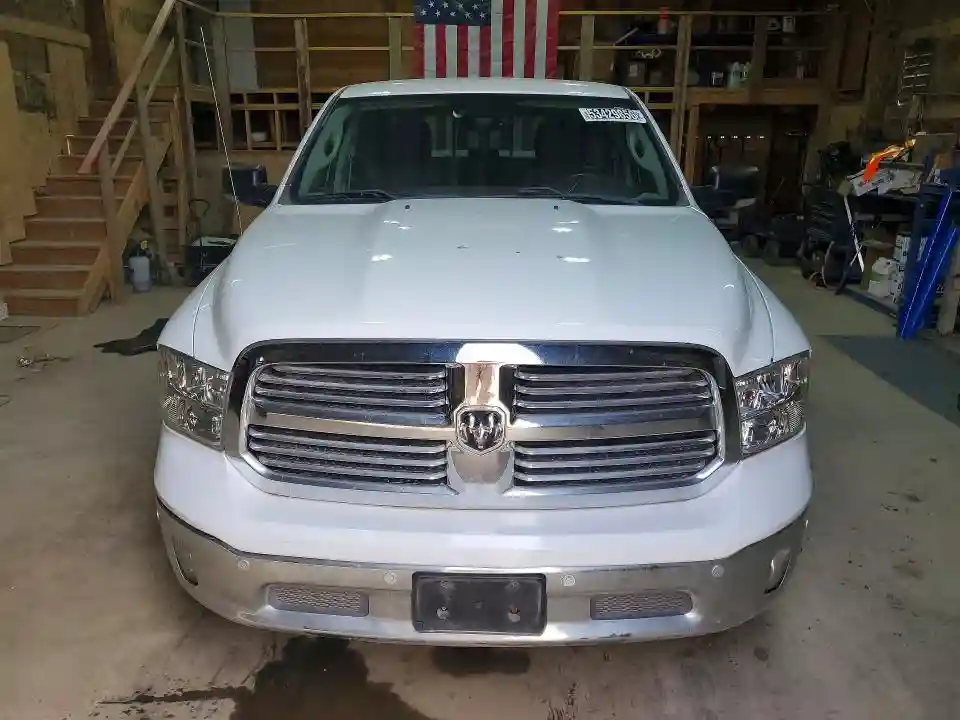 1C6RR7LM7HS874132 2017 RAM 1500-4