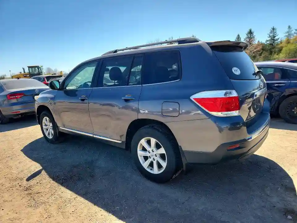 5TDBK3EH3DS194769 2013 TOYOTA HIGHLANDER-1
