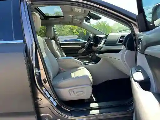 5TDJGRFH7KS073819 2019 TOYOTA HIGHLANDER-5