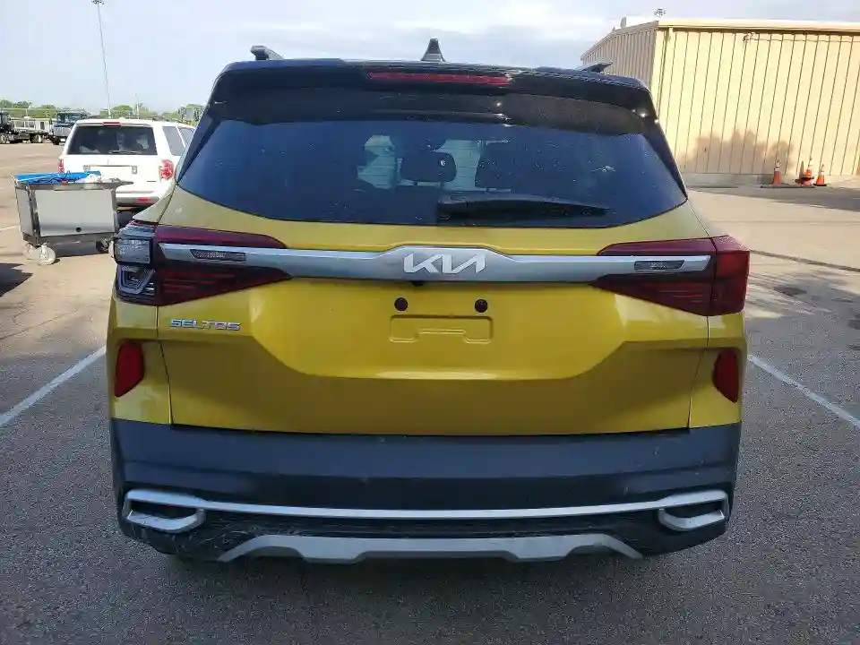KNDEUCAA4N7310265 2022 KIA SELTOS-5
