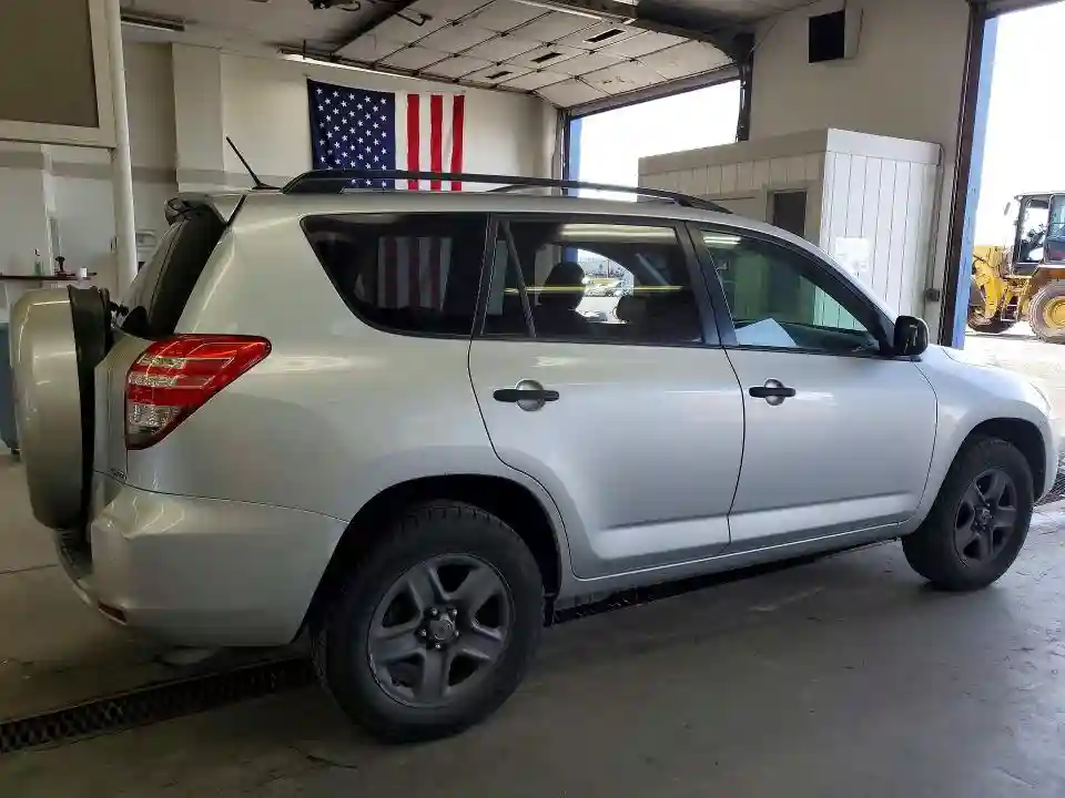 2T3BF4DV9BW111892 2011 TOYOTA RAV4-2
