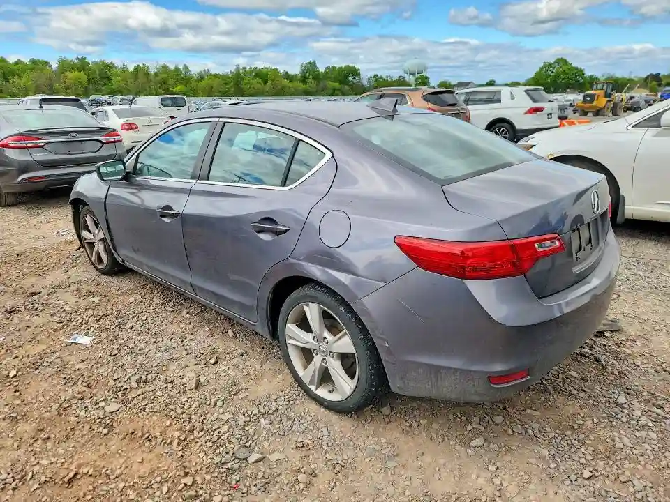 19VDE1F51FE004935 2015 ACURA ILX-1