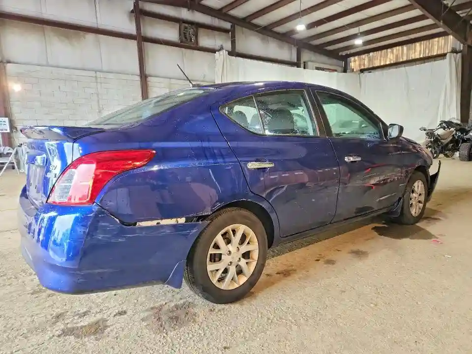 3N1CN7AP3KL817703 2019 NISSAN VERSA-2