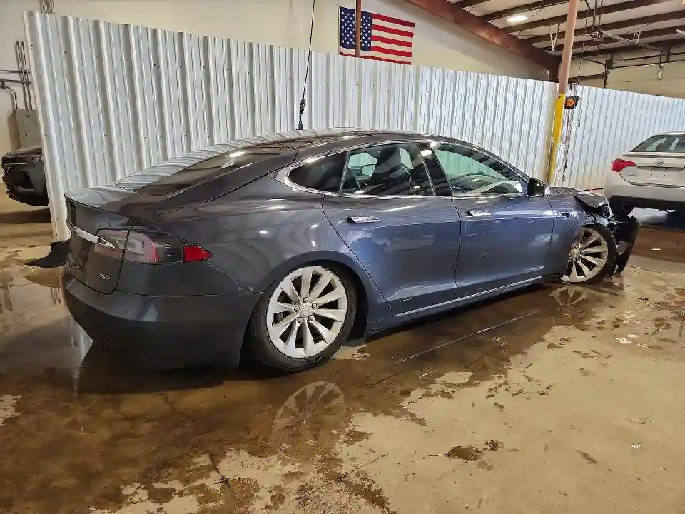 5YJSA1E22GF166893 2016 TESLA MODEL S-2