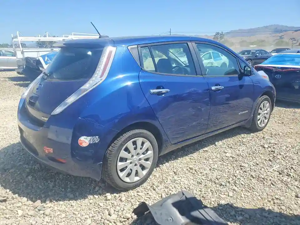 1N4BZ0CPXHC308476 2017 NISSAN LEAF-2