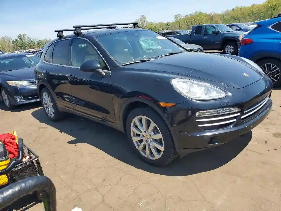 WP1AA2A29ELA90248 2014 PORSCHE CAYENNE-3