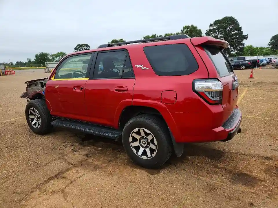 JTEPU5JR9N6006540 2022 TOYOTA 4RUNNER-1