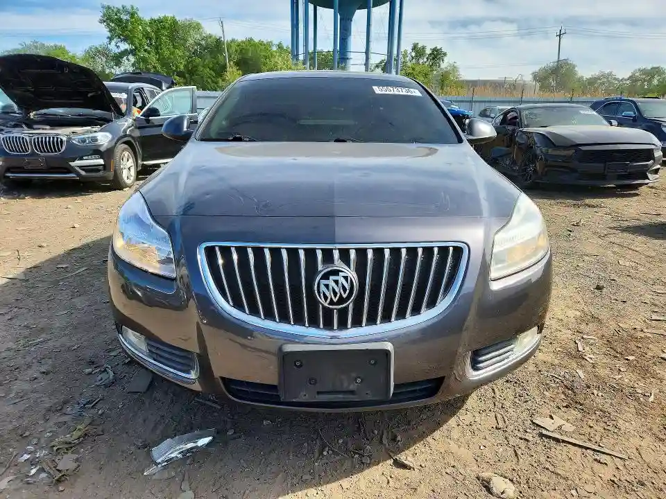W04GN5EC9B1012753 2011 BUICK REGAL-4
