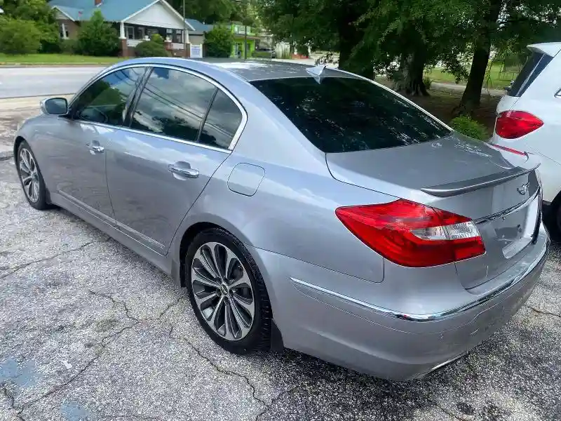 KMHGC4DHXDU241748 2013 HYUNDAI GENESIS-2