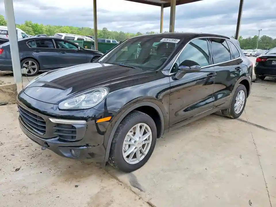 WP1AA2A26GKA09778 2016 PORSCHE CAYENNE-0