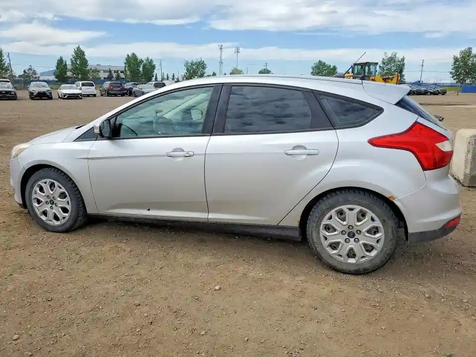 1FADP3K2XDL192017 2013 FORD FOCUS-1